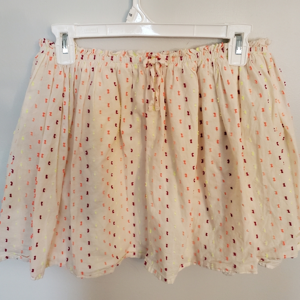 Crazy 8 size 14 cream skirt